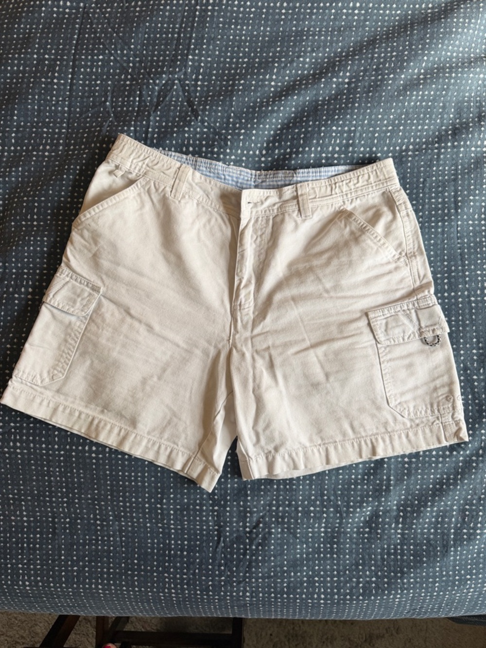 Columbia Sportswear Company White Cargo Shorts with Utility Pockets